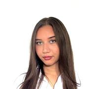 Je donne des cours de soutien scolaire en ligne pour les collégiens ou bien les primaires dans différentes matières.